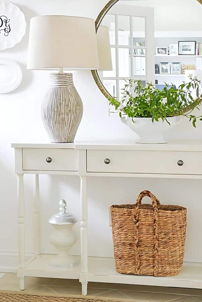 foyer- lamp in foyer