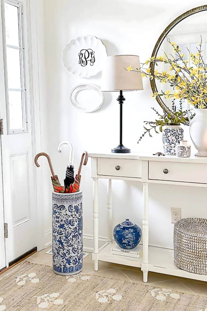 foyer-rug by front door