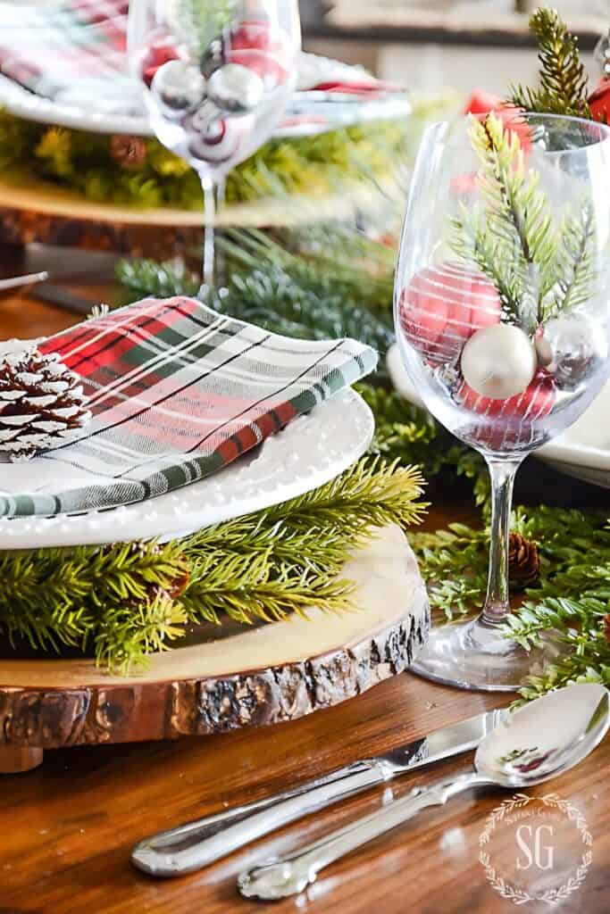 Christmas tablescape