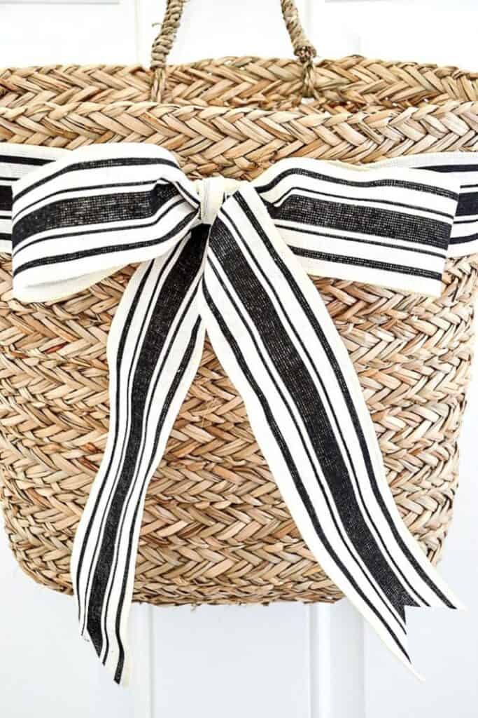 Spring Door Decoration-bow on baskets