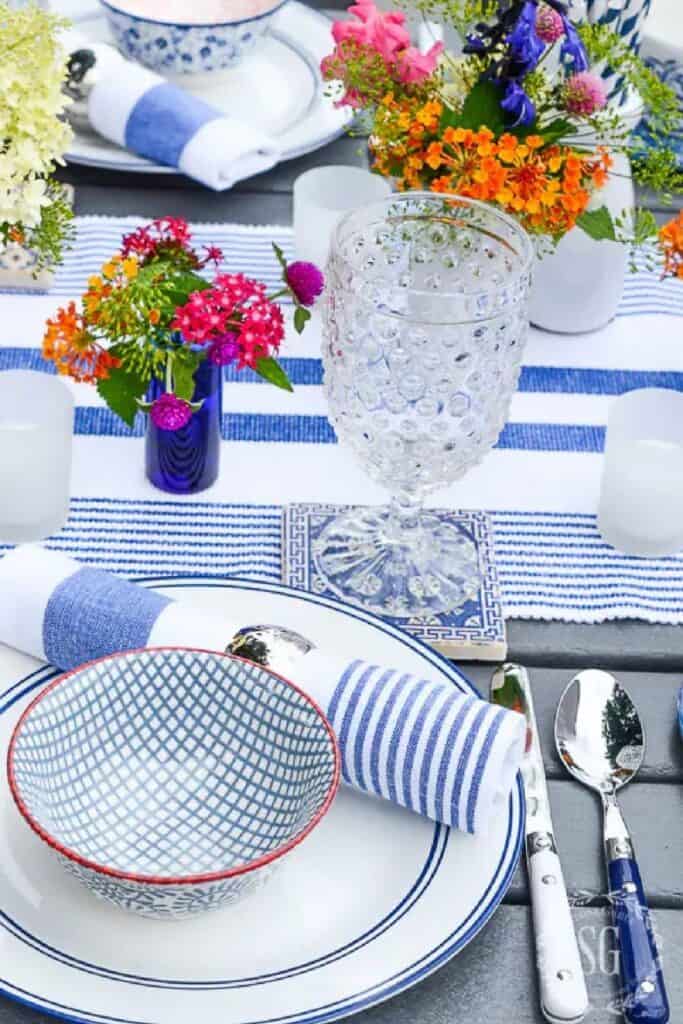 OTM- SUMMER PLACE SETTING