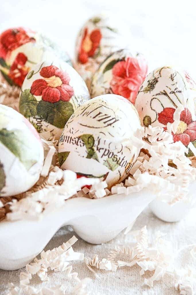 decoupaged eggs