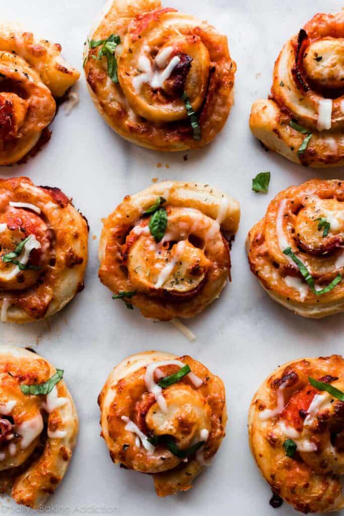 PEPPERONI PIZZA ROLLUPS