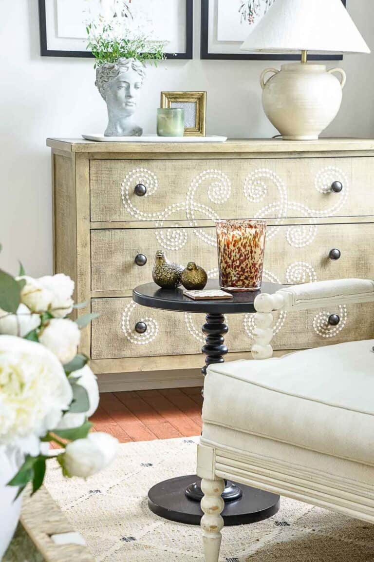 CHEST IN THE LIVING ROOM