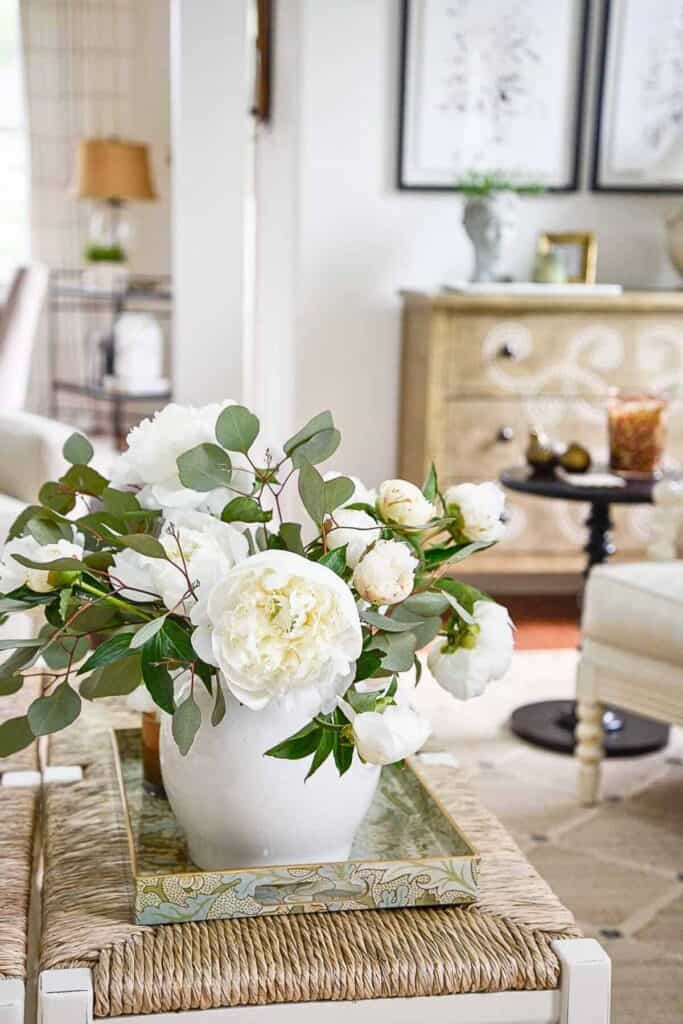 PEONIES ON THE COFFEE TABLE
