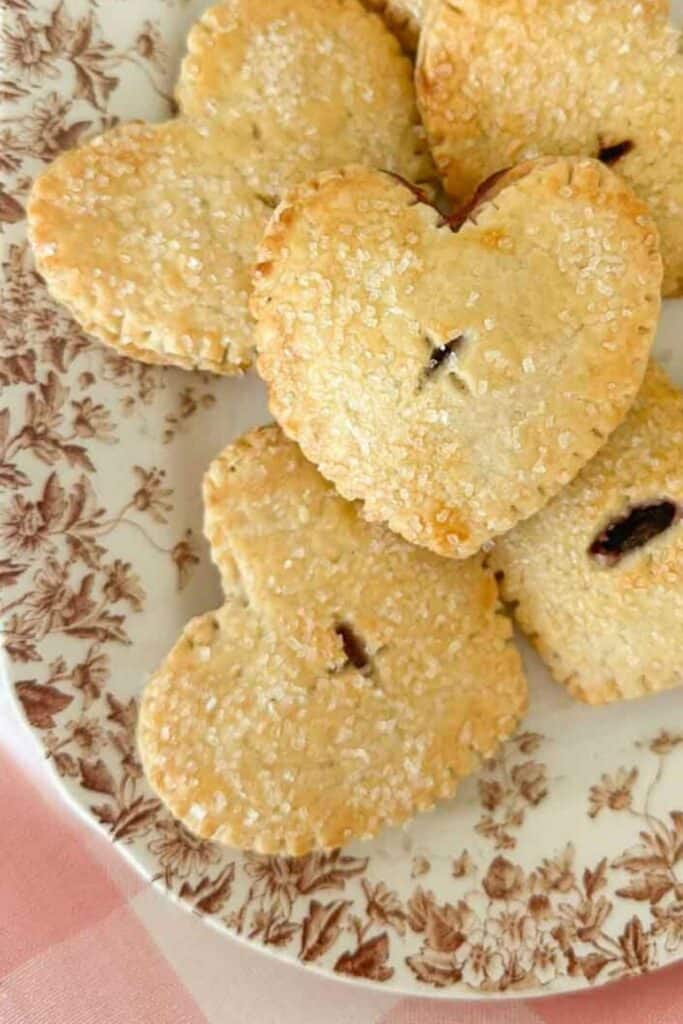 1 Heart In Hand-close up