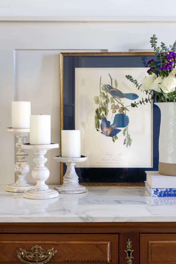 pictue wih a trio of candls