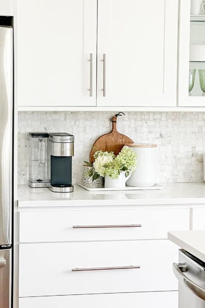 KITCHEN-COUNTER-IDEAS-coffee-station.jpg