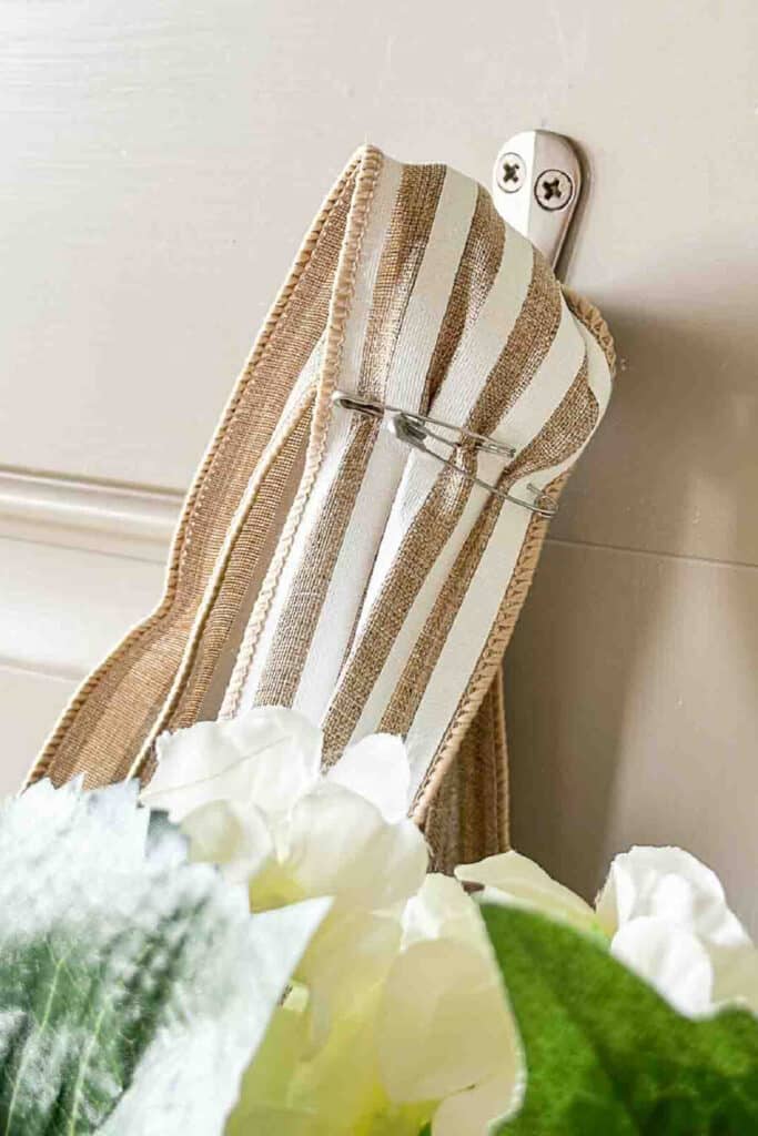 WHITE HYDRANGEA WREATH- bow on the hydrangea wreath