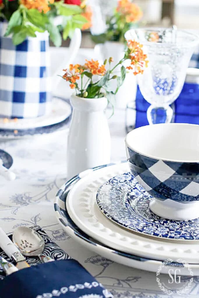 blue-and-white-farmhouse-breakfast