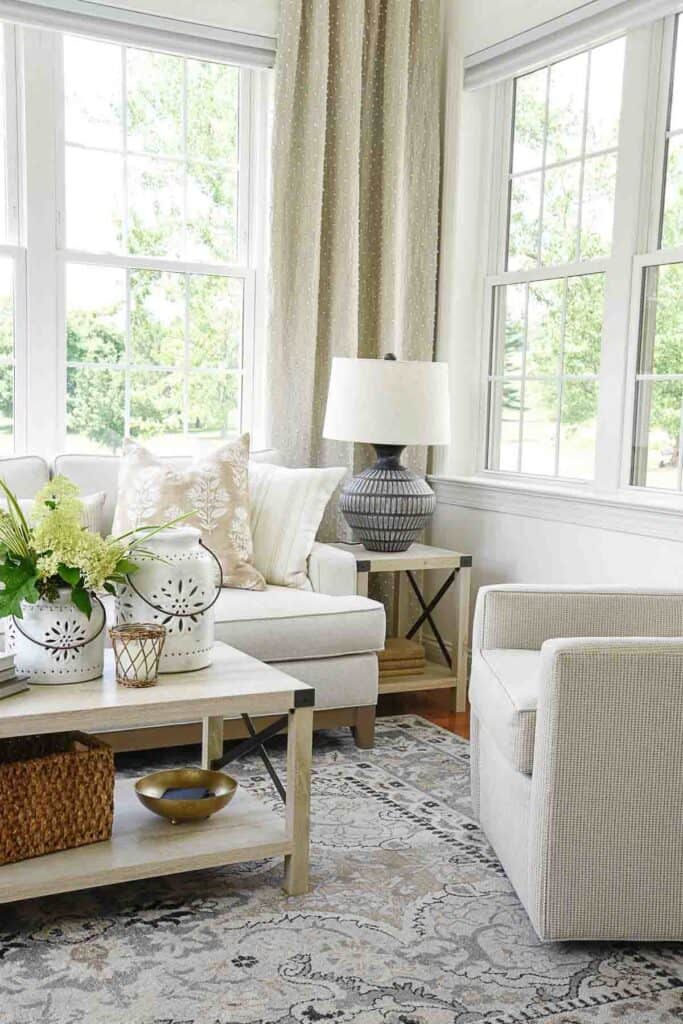 texture in a sunroom