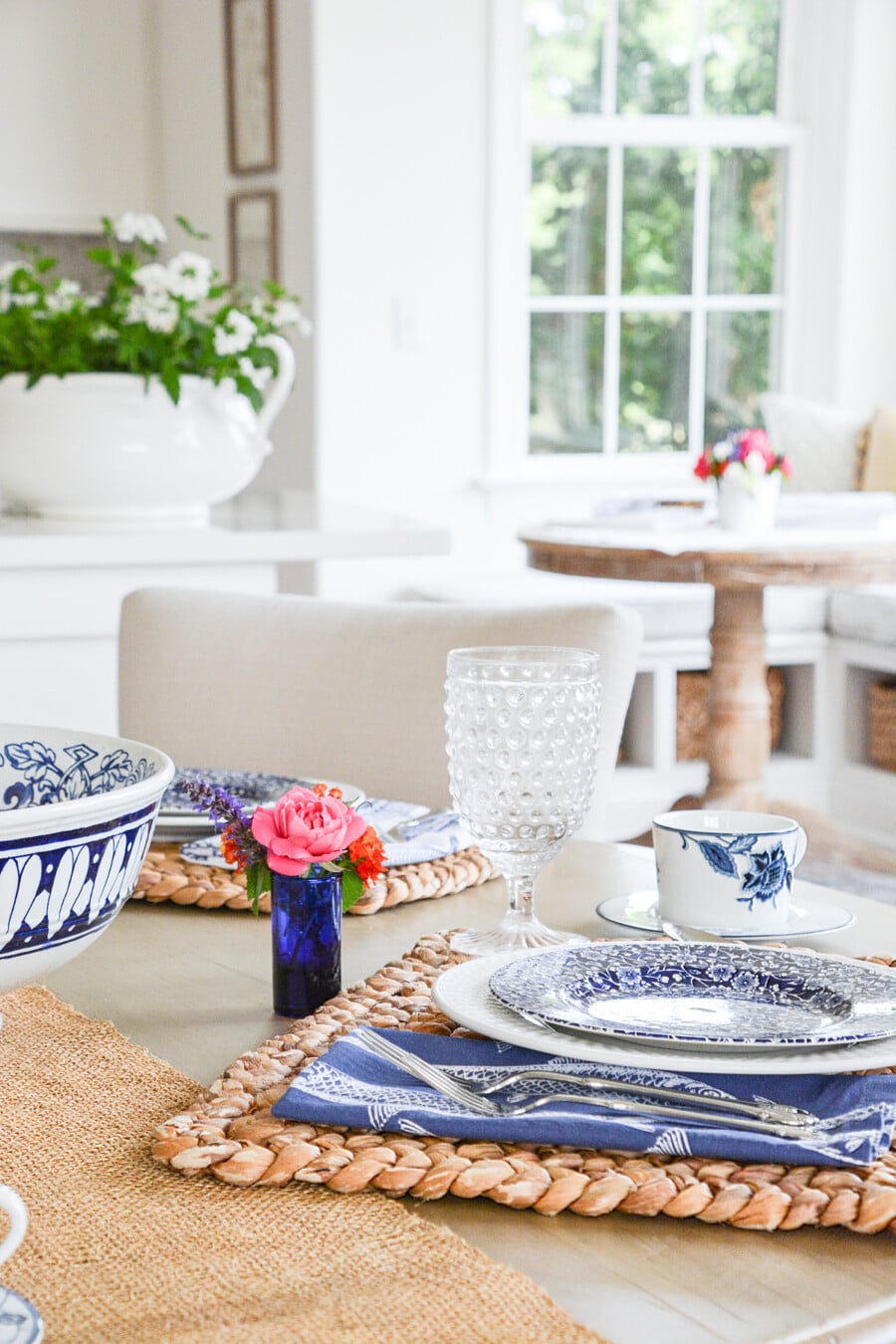 Hydrangeas + Kitchen Ideas + Help for a Dark Room + Summer Tropical Vibe