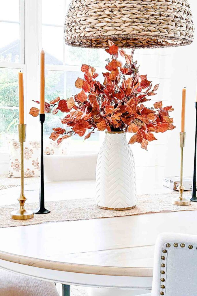 Planning For Fall And Decorating: FALL CENTERPIECE ON A DINING ROOM TABLE