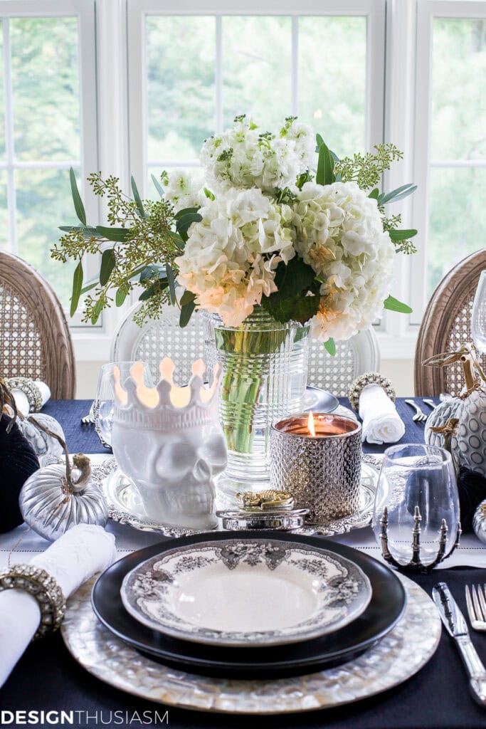 white and blue halloween table