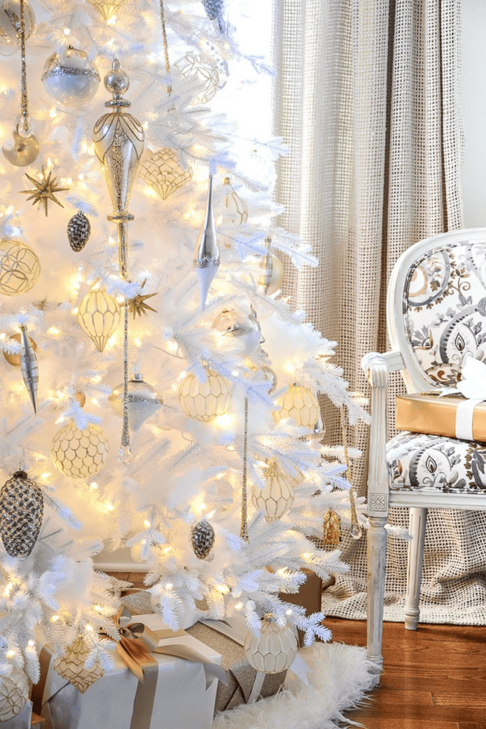 white statement tree