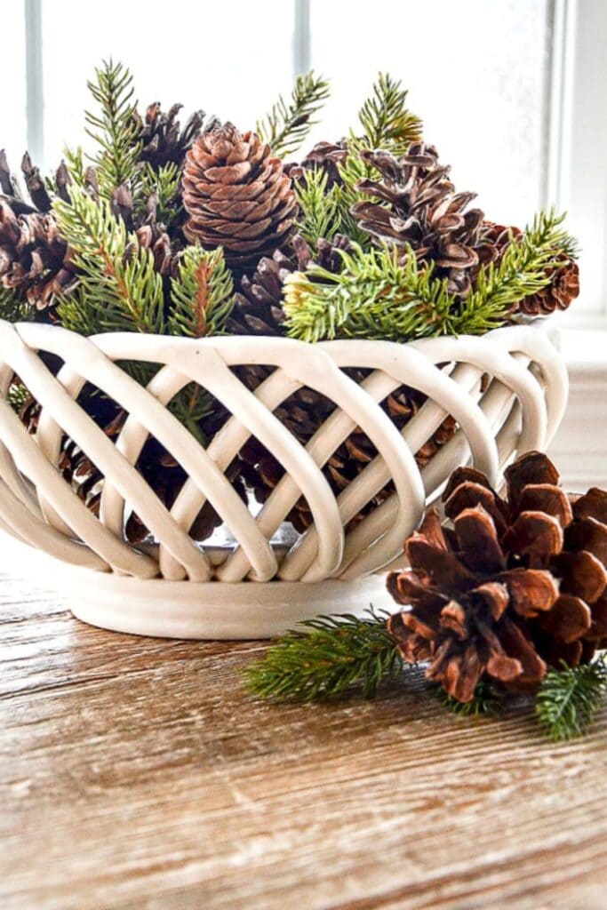 Christmas DIY- scented pinecones and greens in a bowl