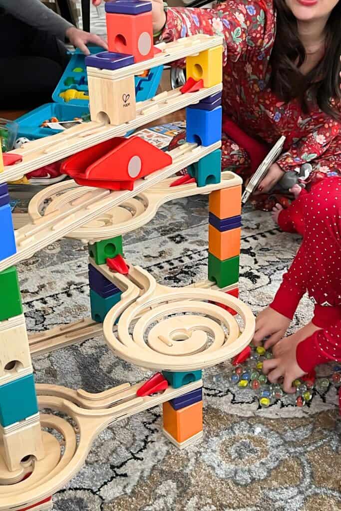 1a Christmas marble run toy