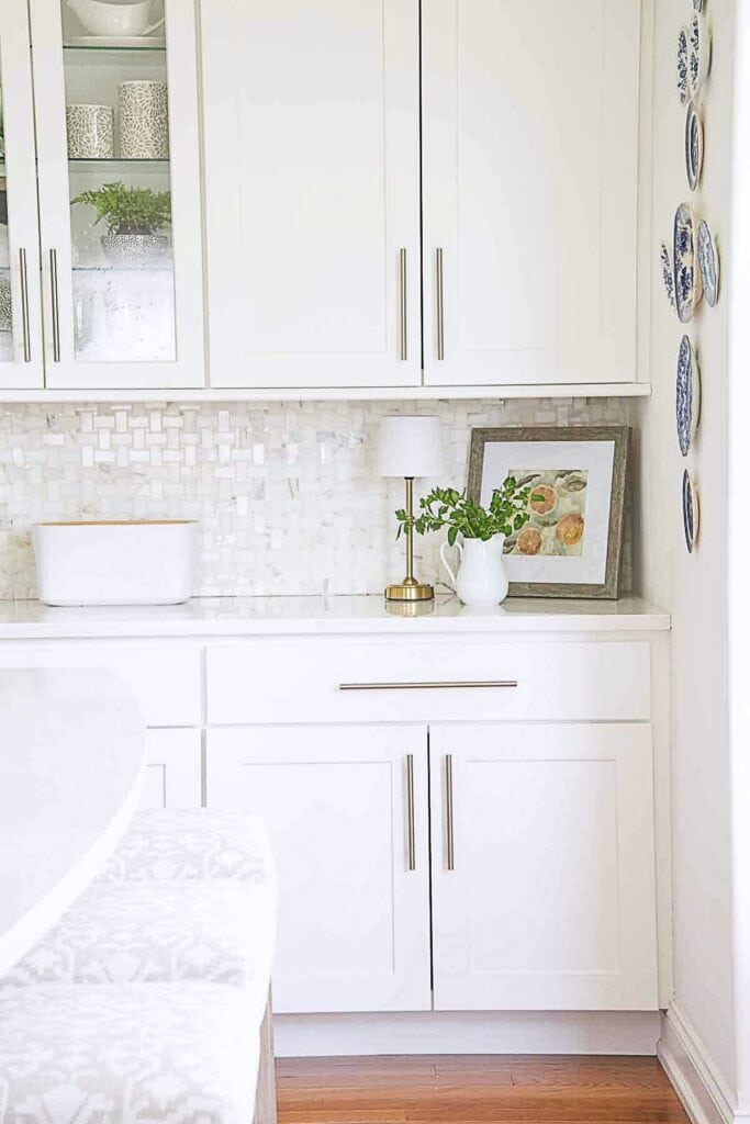 WHITE KITCHEN CABINETS