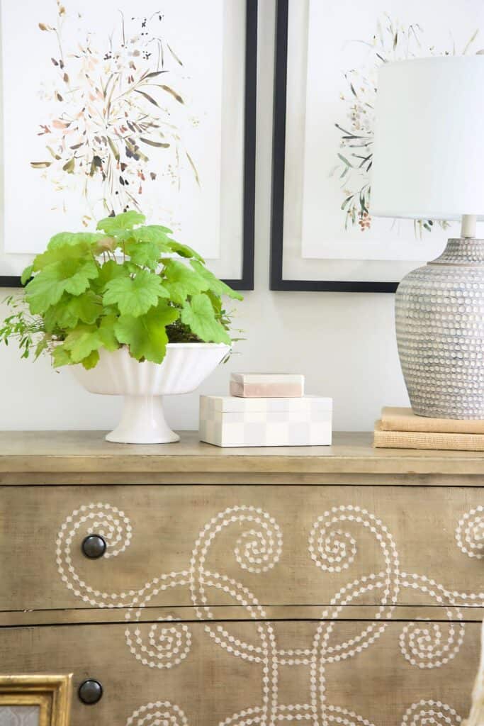 plant in pedestal bowl