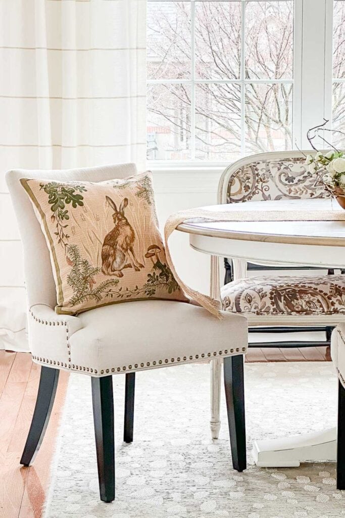 Easter decorations- pillows with Easter motif