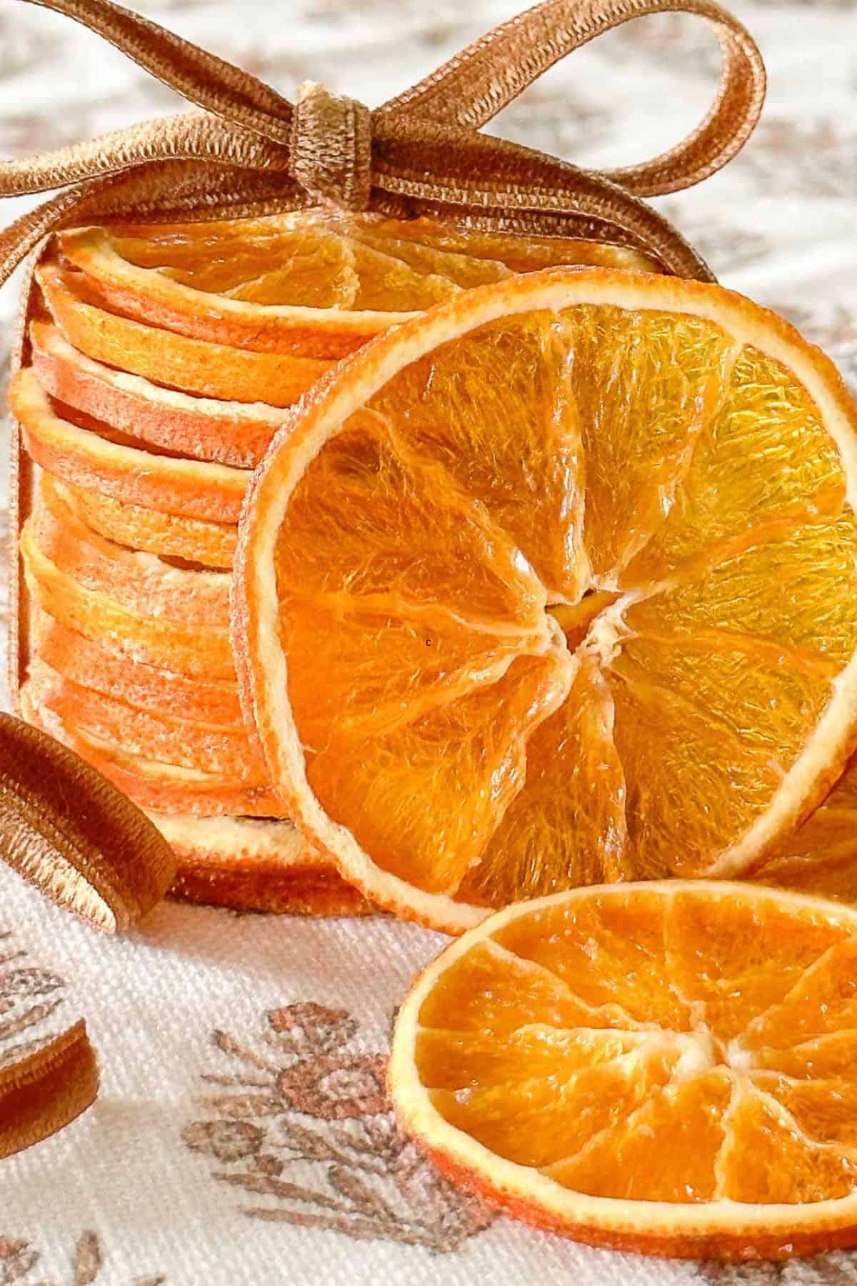 stack of oranges