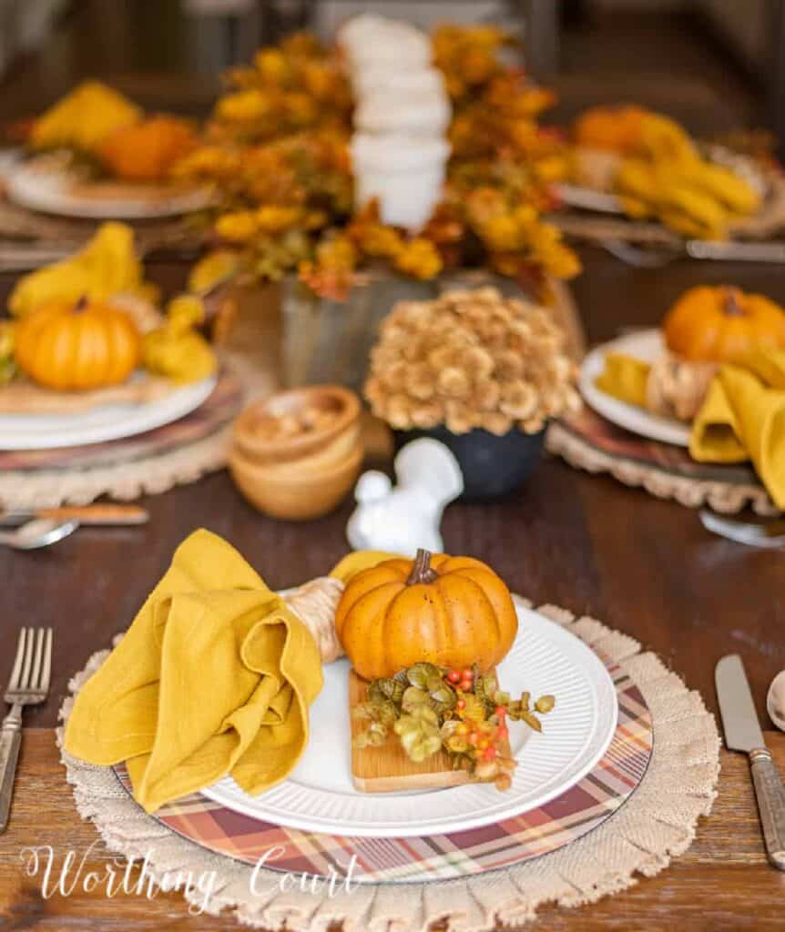 Thanksgiving Hosting TIps