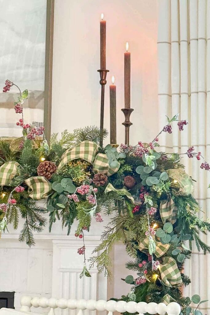 Christmas Tour 2025-Christmas garland with candles