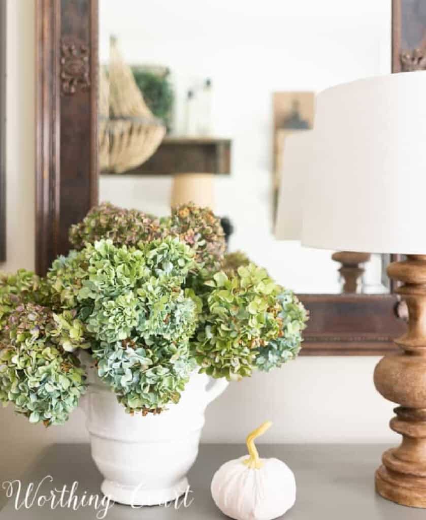Tasteful Fall Decor